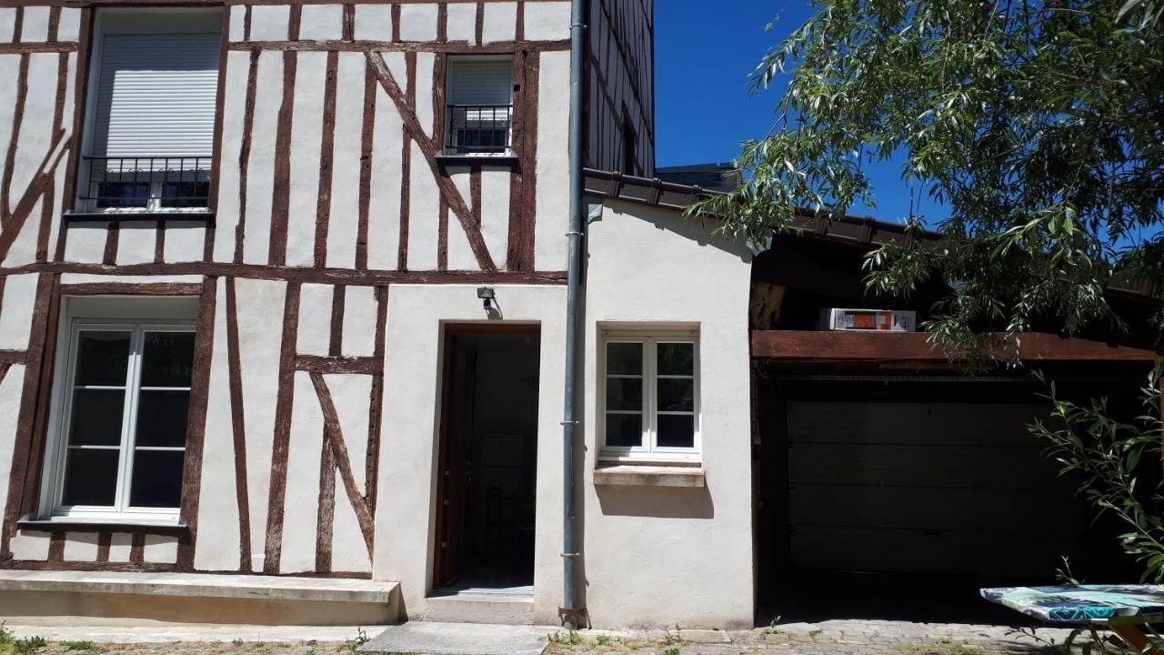 F4 Dans Maison Au Calme Pres Du Centre De Chalons En Champagne Zewnętrze zdjęcie
